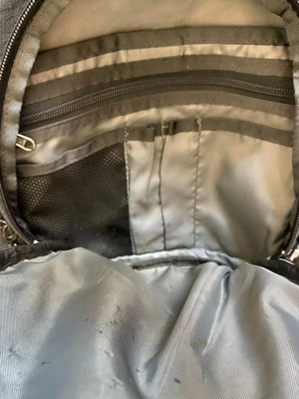 The North Face Jester FlexVent 28L Backpack